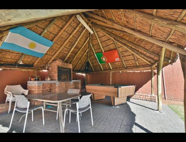 4 BEDROOM HOUSE FOR SALE IN THE HILL